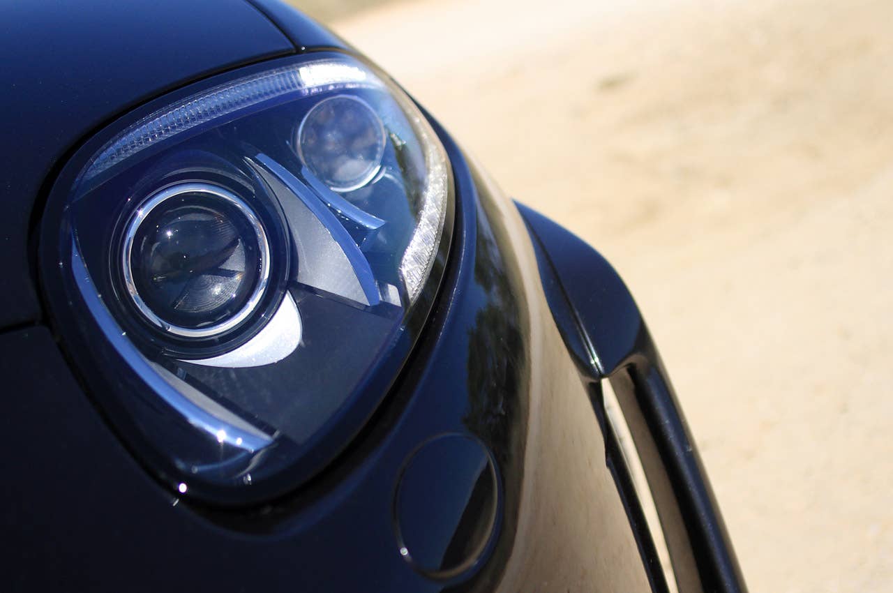 2012 Jaguar XKR-S headlight