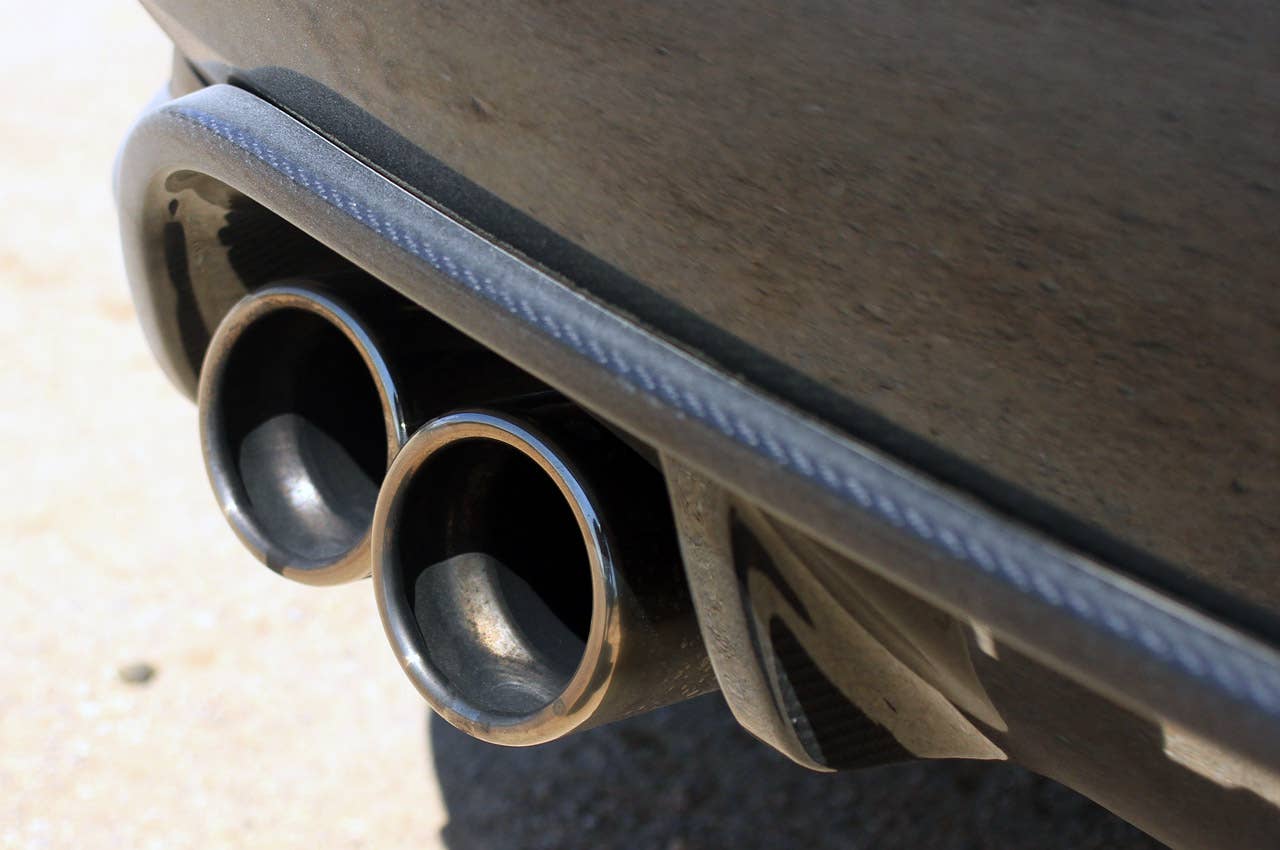 2012 Jaguar XKR-S exhaust tips