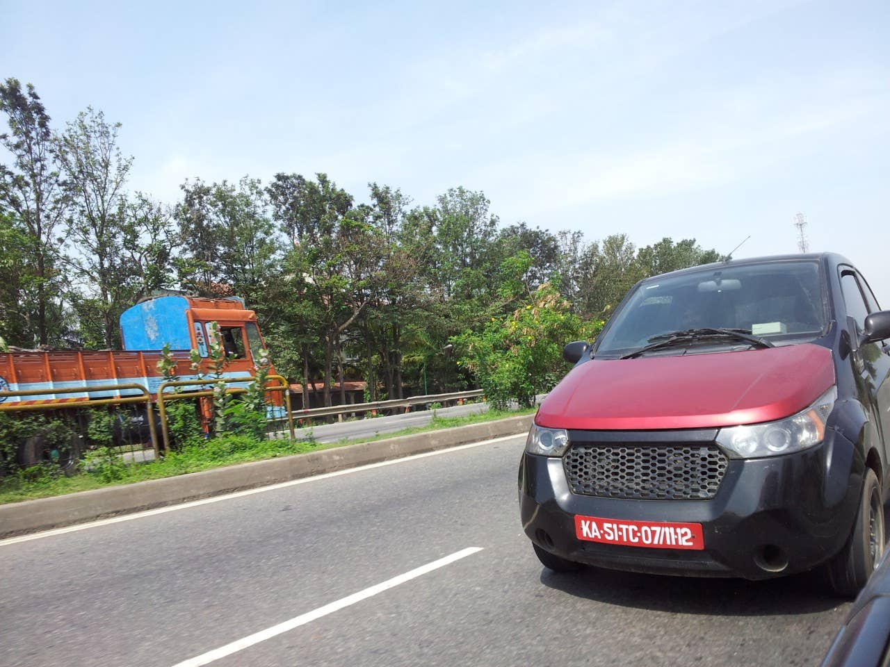 Mahindra Reva NXR