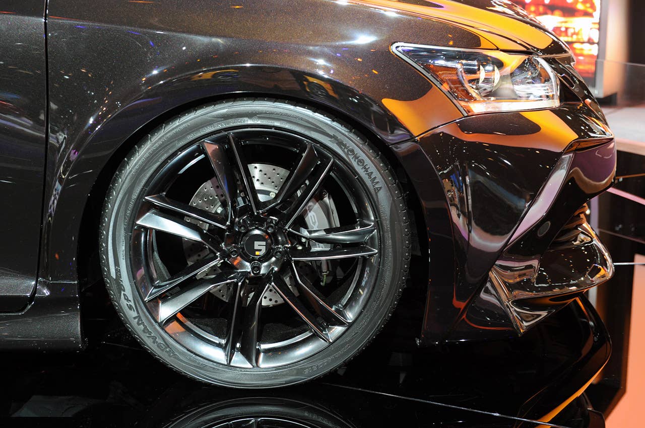 2011 Lexus CT 200h by Five Axis