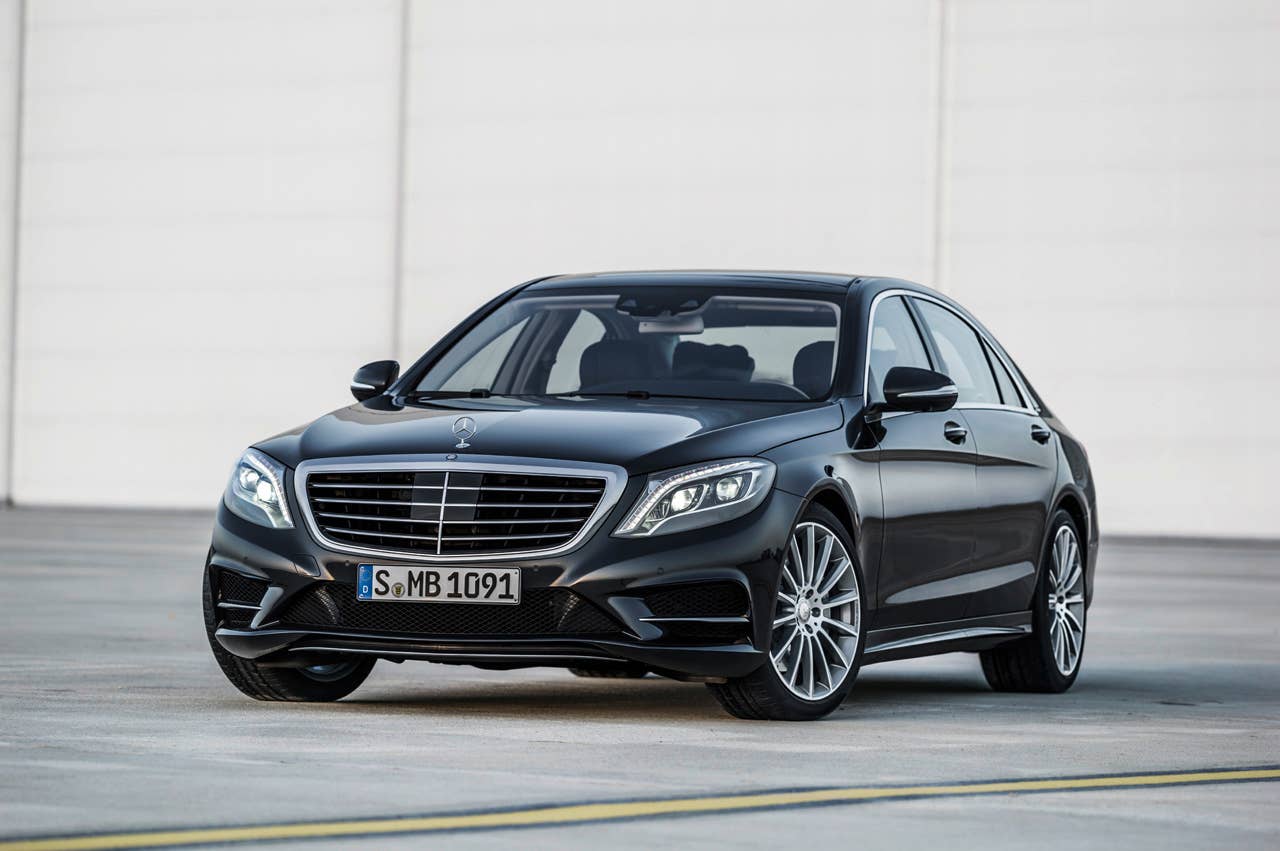 Mercedes-Benz S 350 BlueTec (W 222) 2012, Lack: anthrazitblau metallic, Ausstattung: Leder Exklusiv tiefseeblau/seidenbeige