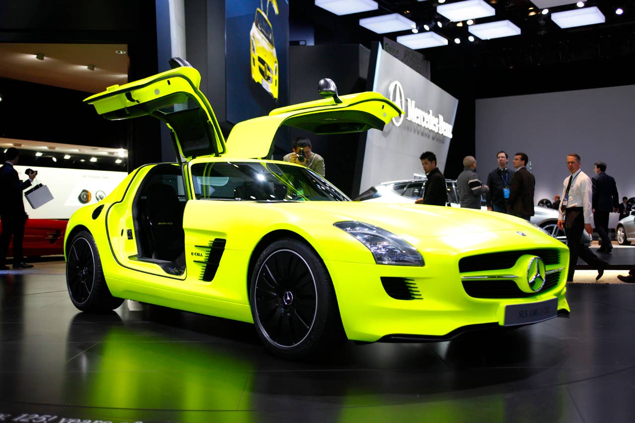 Mercedes-Benz SLS AMG E-Cell front 3/4