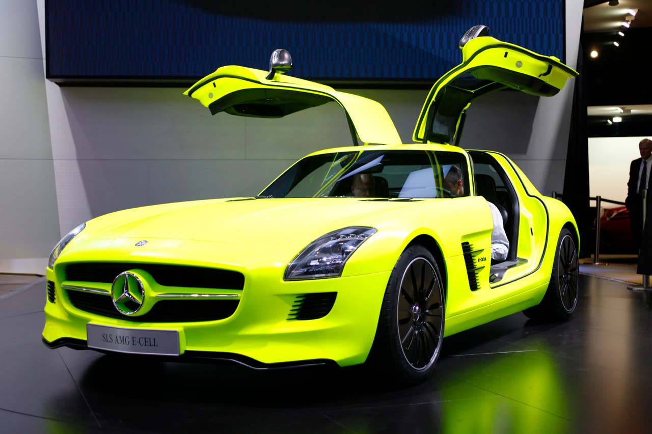 Mercedes-Benz SLS AMG E-Cell front 3/4