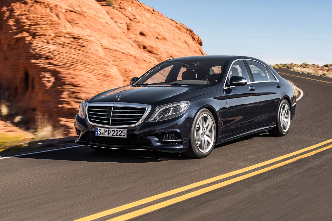 Mercedes-Benz S 350 BlueTec (W 222) 2013, Lack: anthrazitblau metallic, Ausstattung: Leder Exklusiv tiefseeblau/seidenbeige