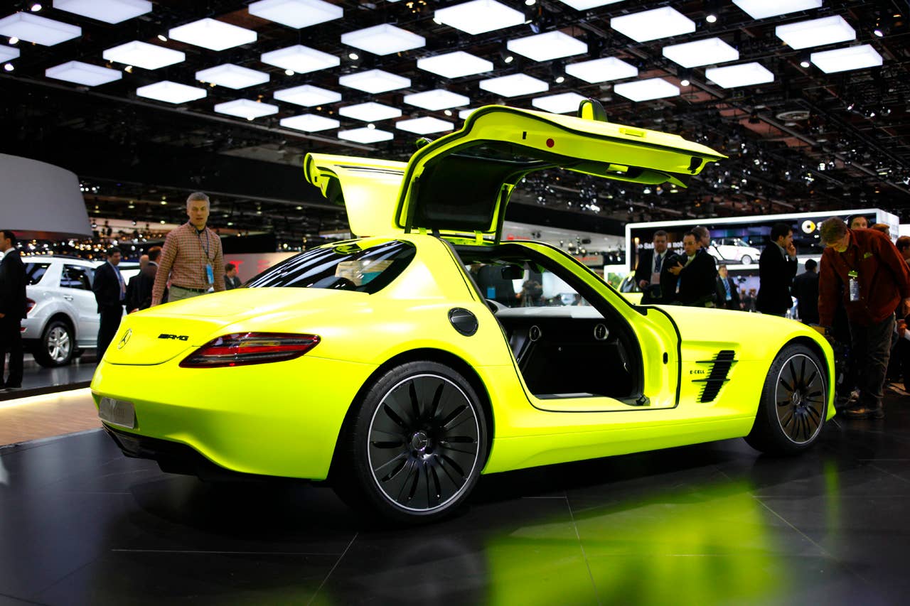 Mercedes-Benz SLS AMG E-Cell rear 3/4