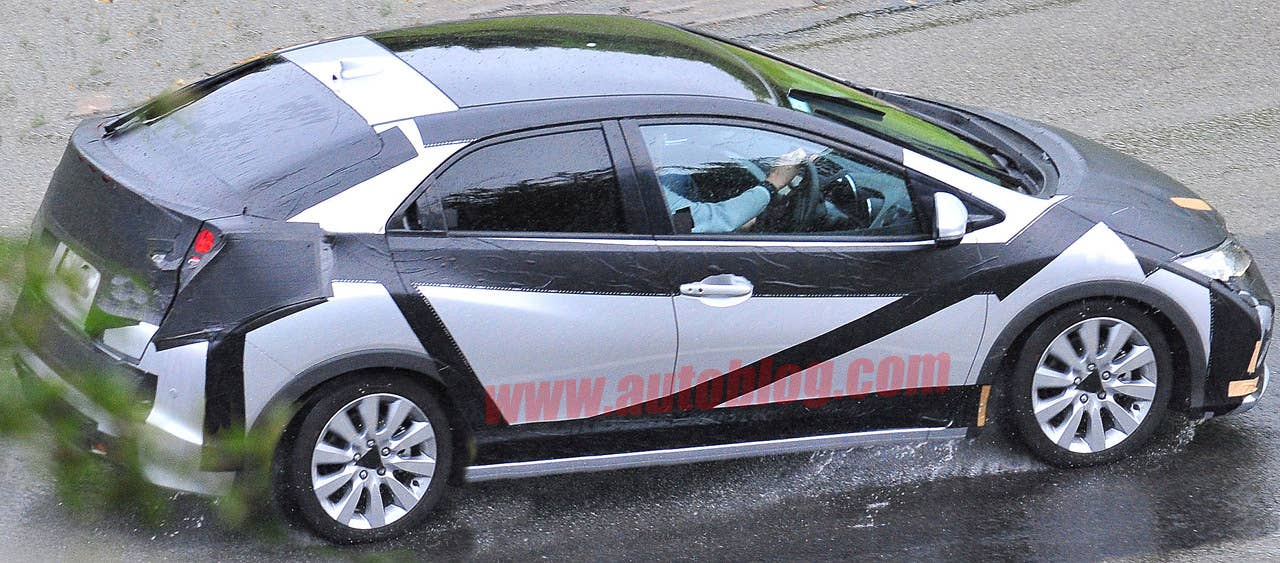 Spy Shots: Honda Civic five-door hatchback