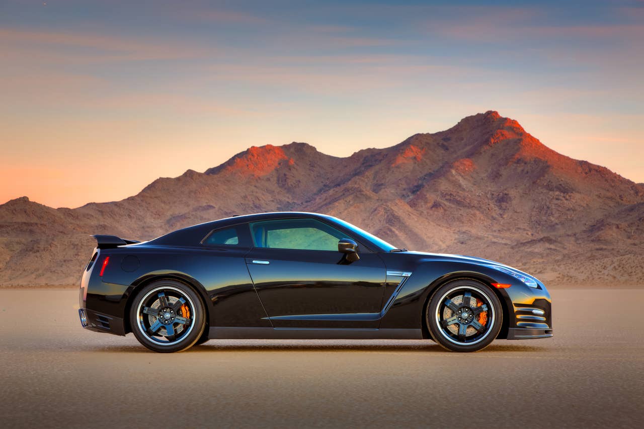 2014 Nissan GT-R Track Edition side