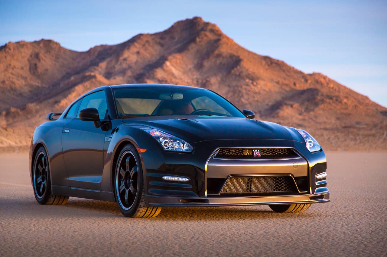 2014 Nissan GT-R Track Edition front 3/4