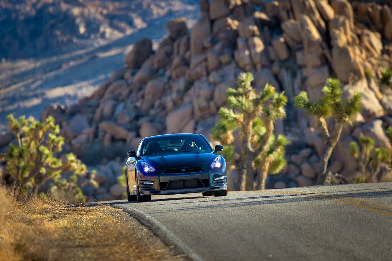 2014 Nissan GT-R Track Edition front