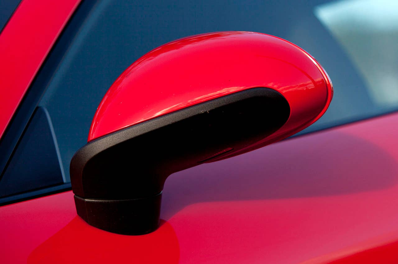 2014 Porsche Cayman S side mirror