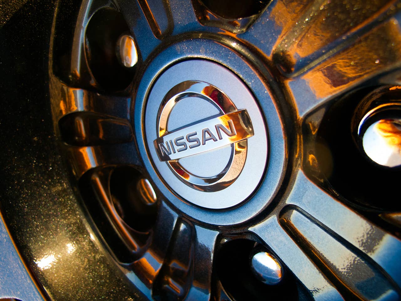 2014 Nissan GT-R Track Edition wheel hub