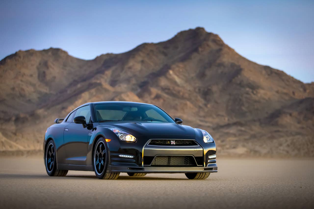 2014 Nissan GT-R Track Edition front 3/4
