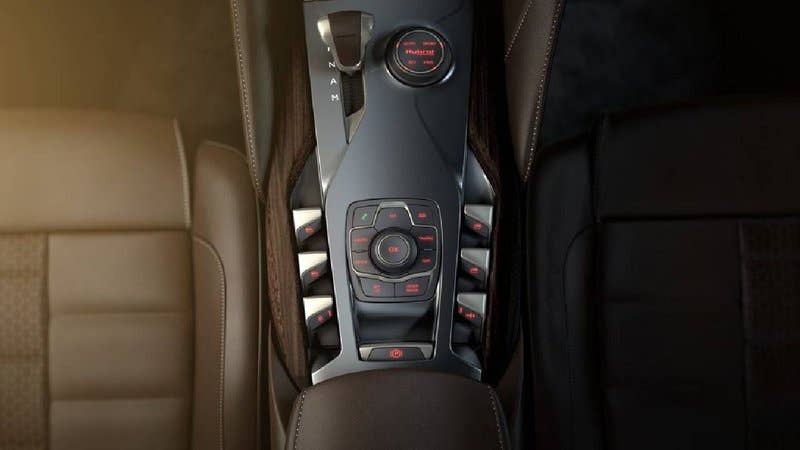 Citroen DS5 center console