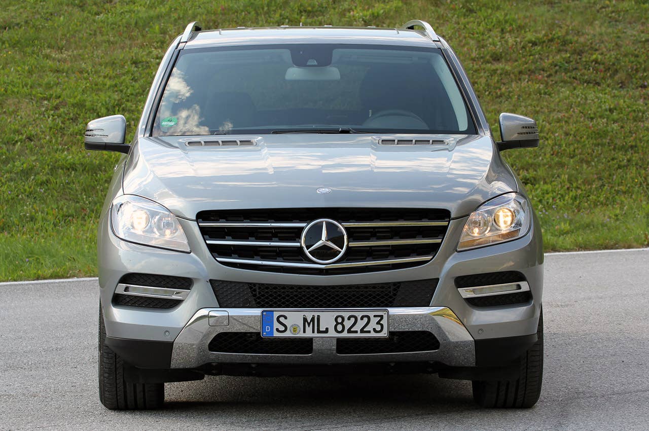 2012 Mercedes ML350 BlueTEC front view