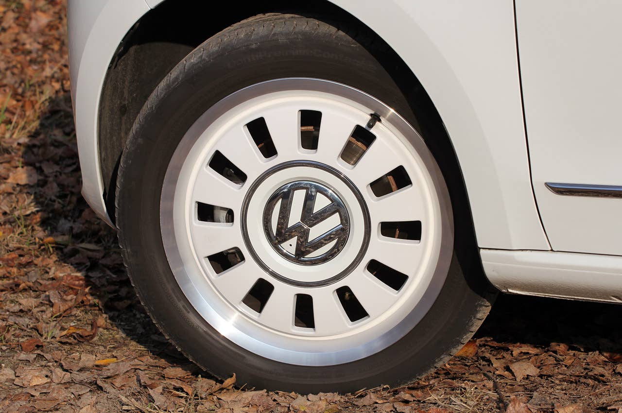 2012 Volkswagen Up! wheel