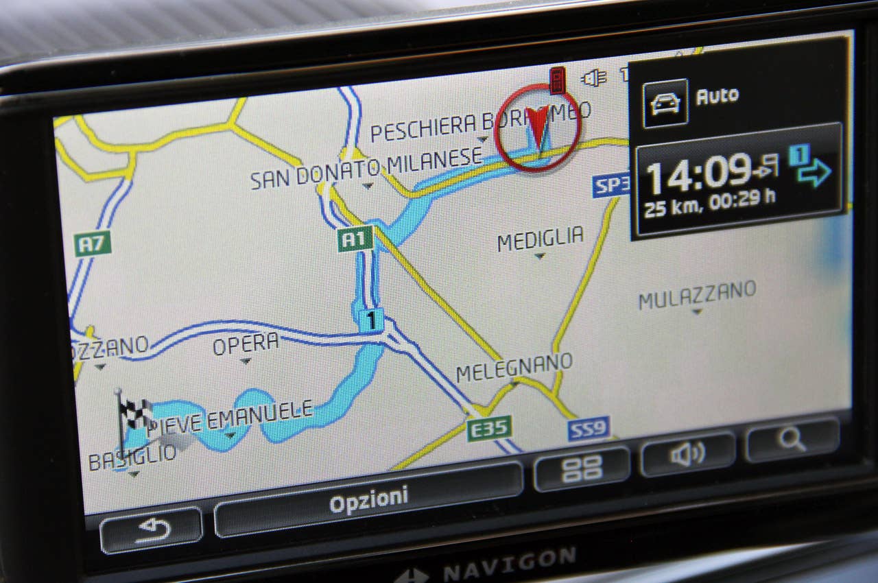 2012 Volkswagen Up! navigation system