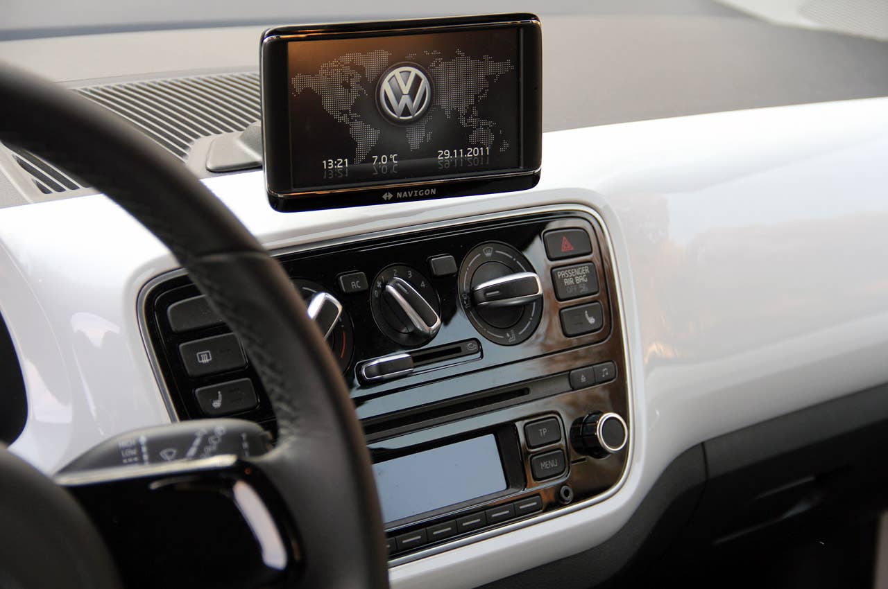 2012 Volkswagen Up! instrument panel