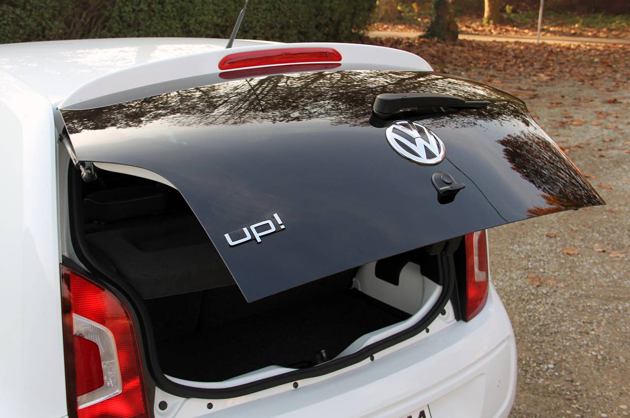 2012 Volkswagen Up! rear hatch