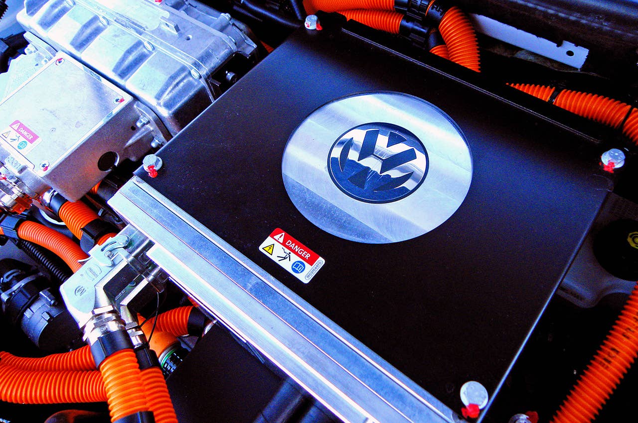 2014 Volkswagen Golf Blue-e-motion battery and motor