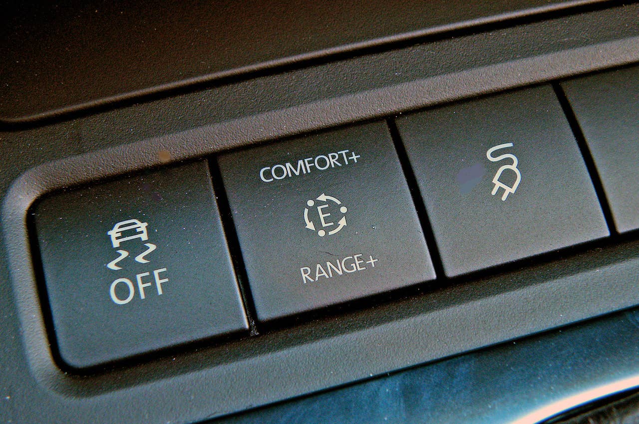2014 Volkswagen Golf Blue-e-motion drive modes