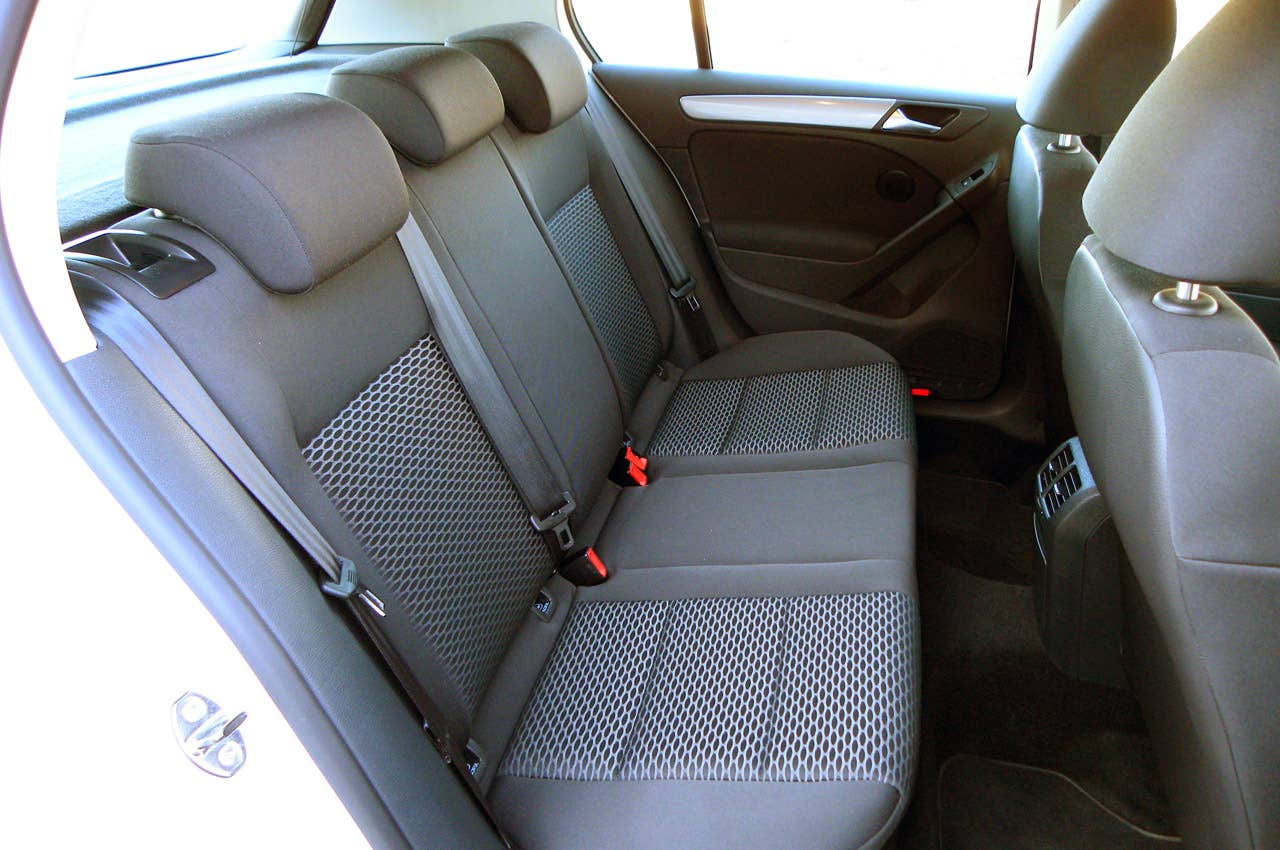 2014 Volkswagen Golf Blue-e-motion rear seats