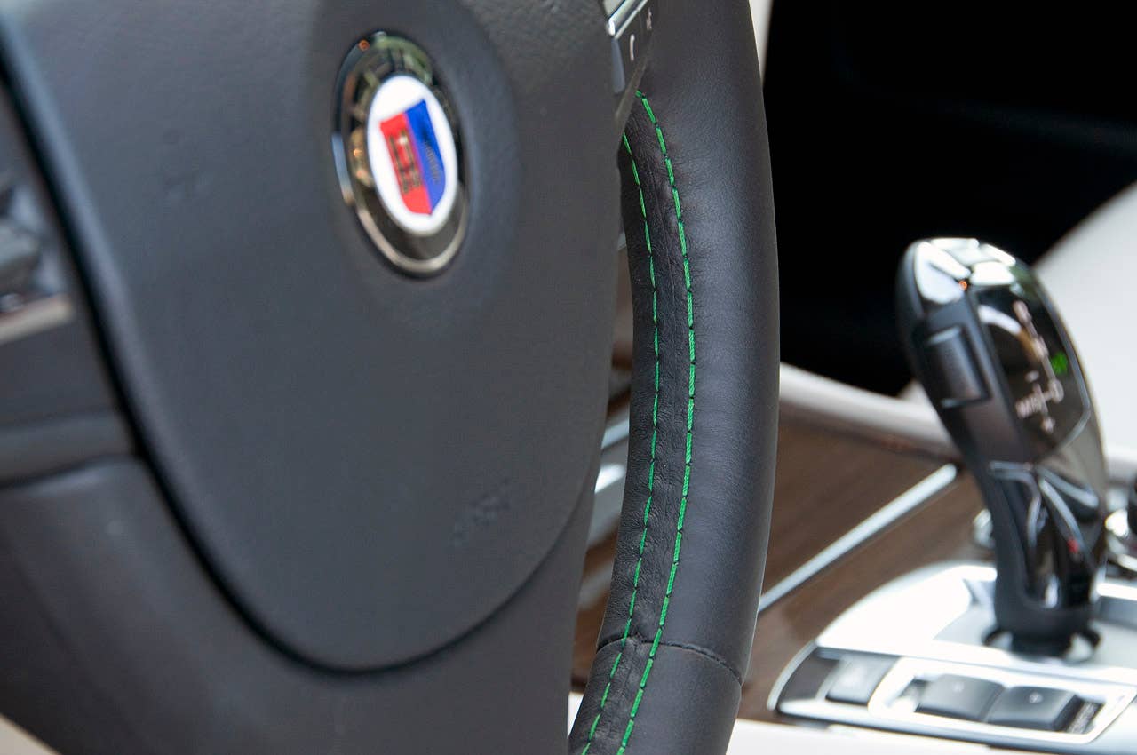 2011 BMW Alpina B7 steering wheel