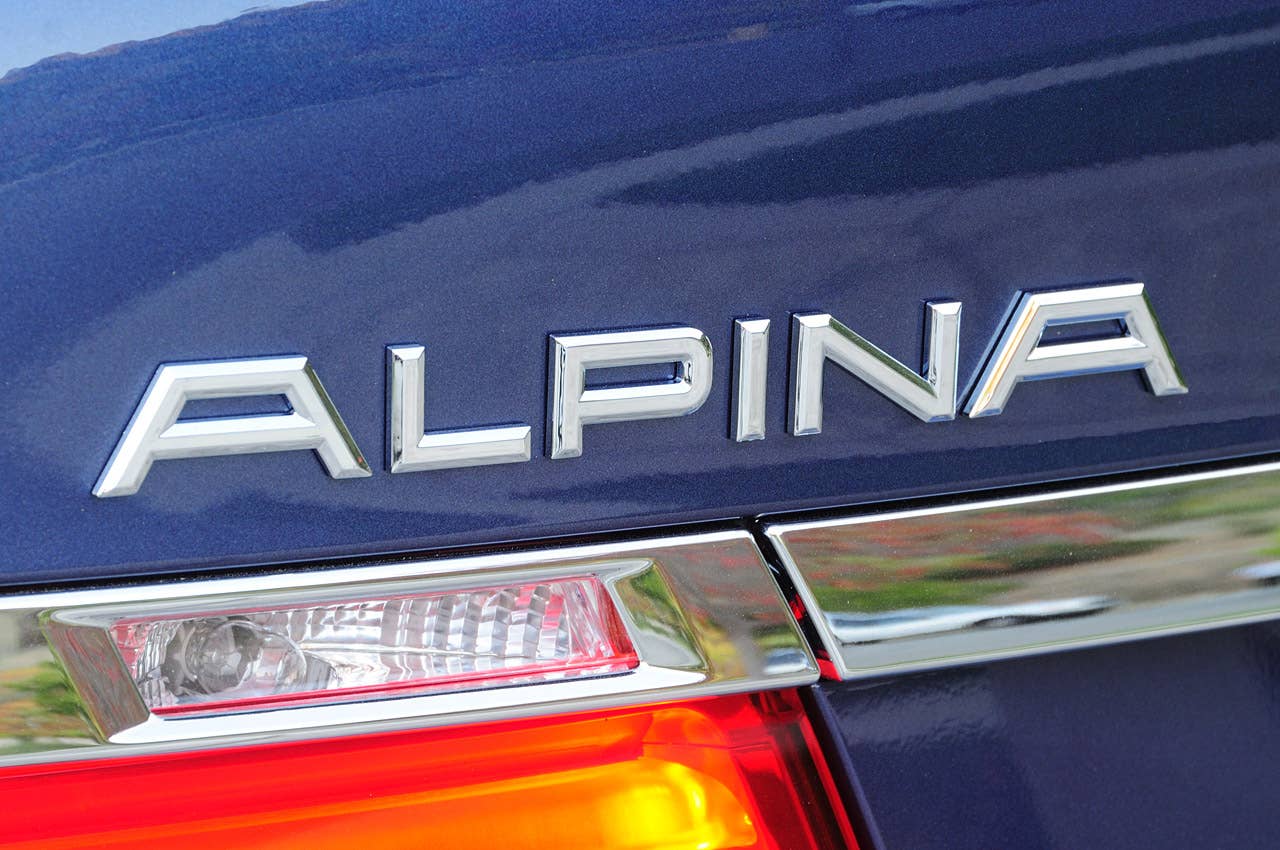 2011 BMW Alpina B7 badge