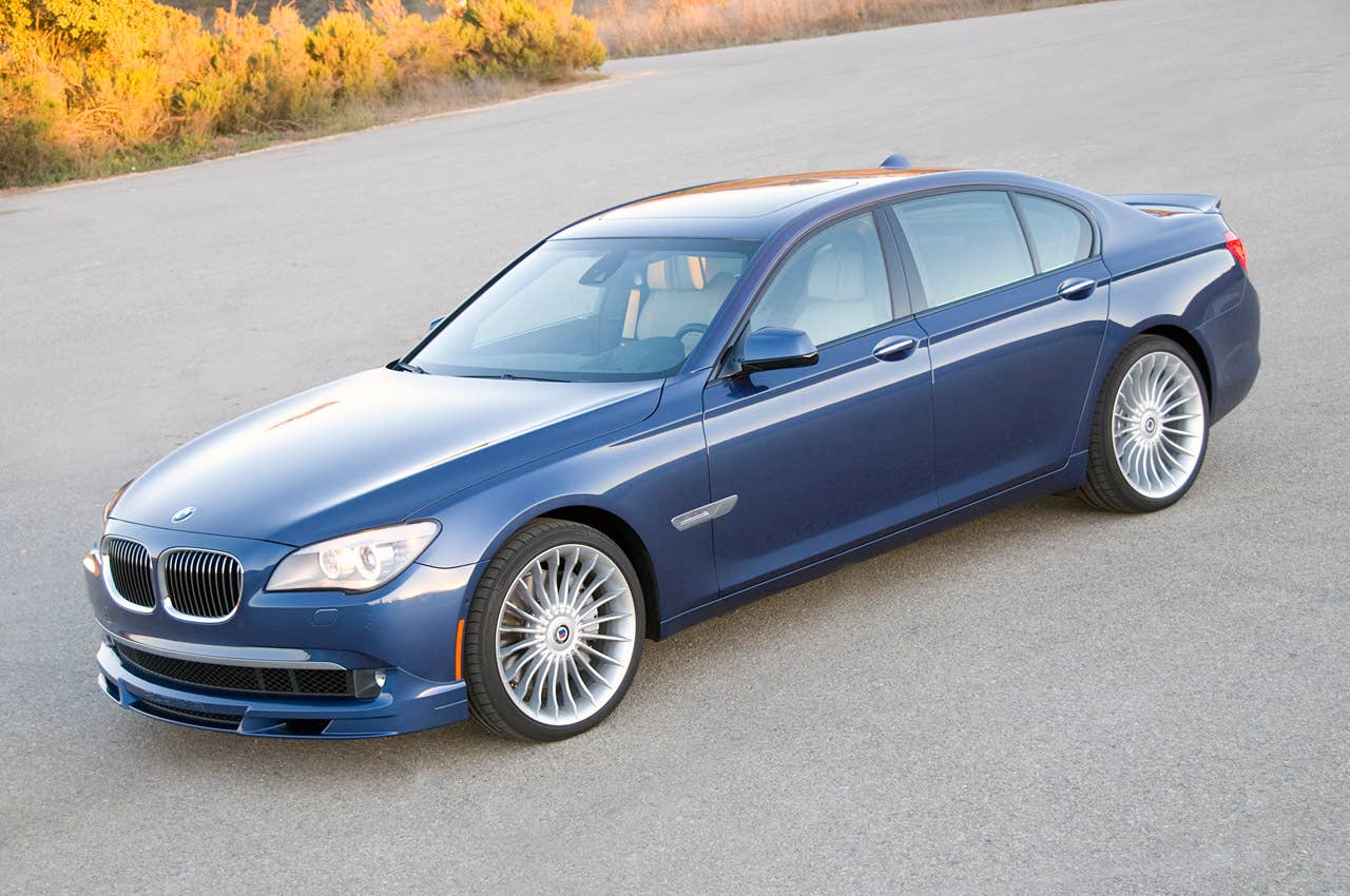 2011 BMW Alpina B7 front 3/4 view