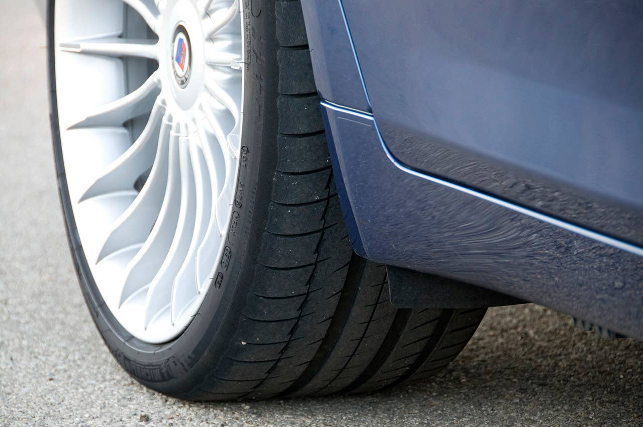 2011 BMW Alpina B7 rear tire