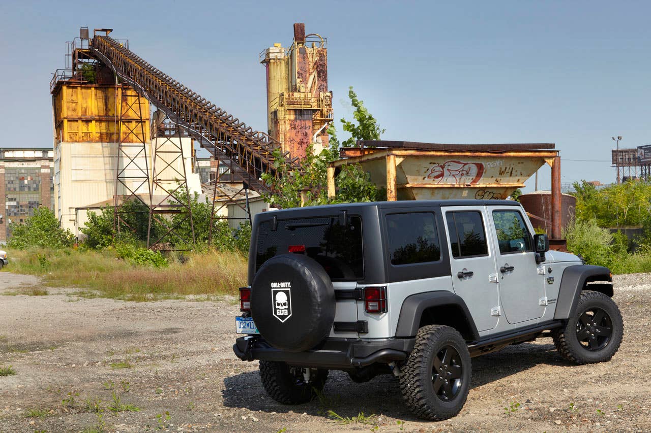 Call of Duty: MW3 Special Edition Jeep Wrangler