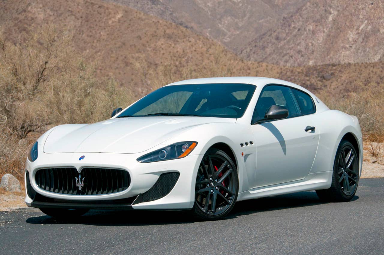 2012 Maserati GranTurismo MC front 3/4 view