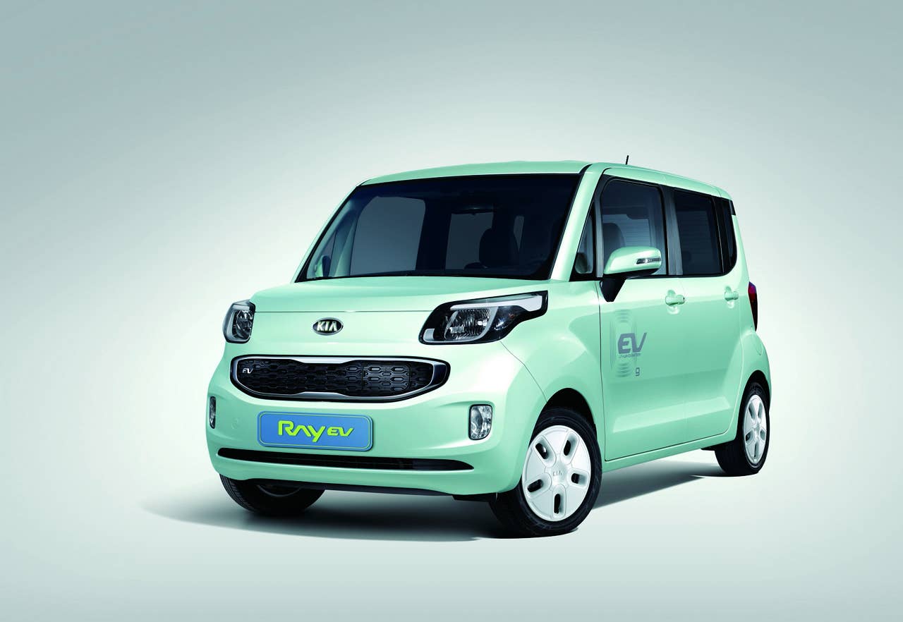 Kia Ray EV front 3/4
