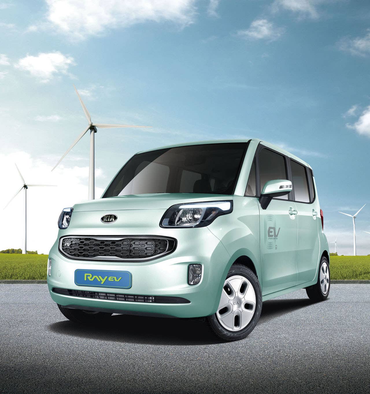 Kia Ray EV front 3/4