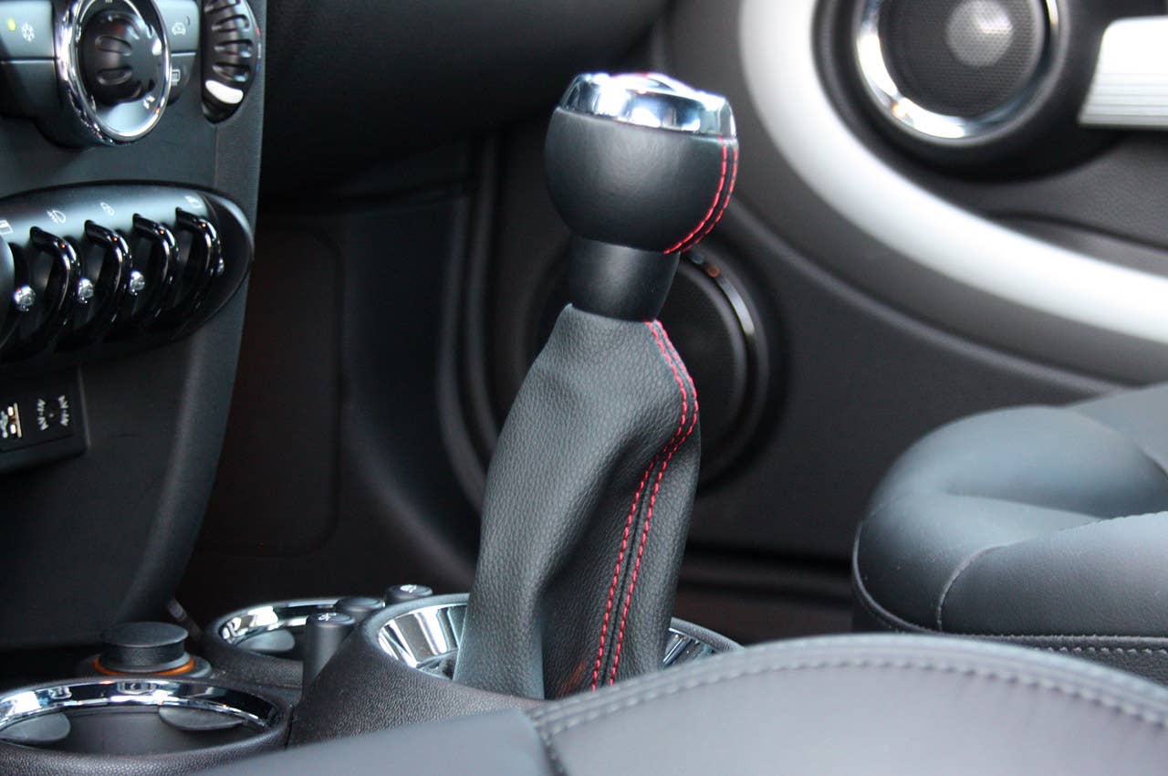 2012 Mini John Cooper Works Coupe shifter