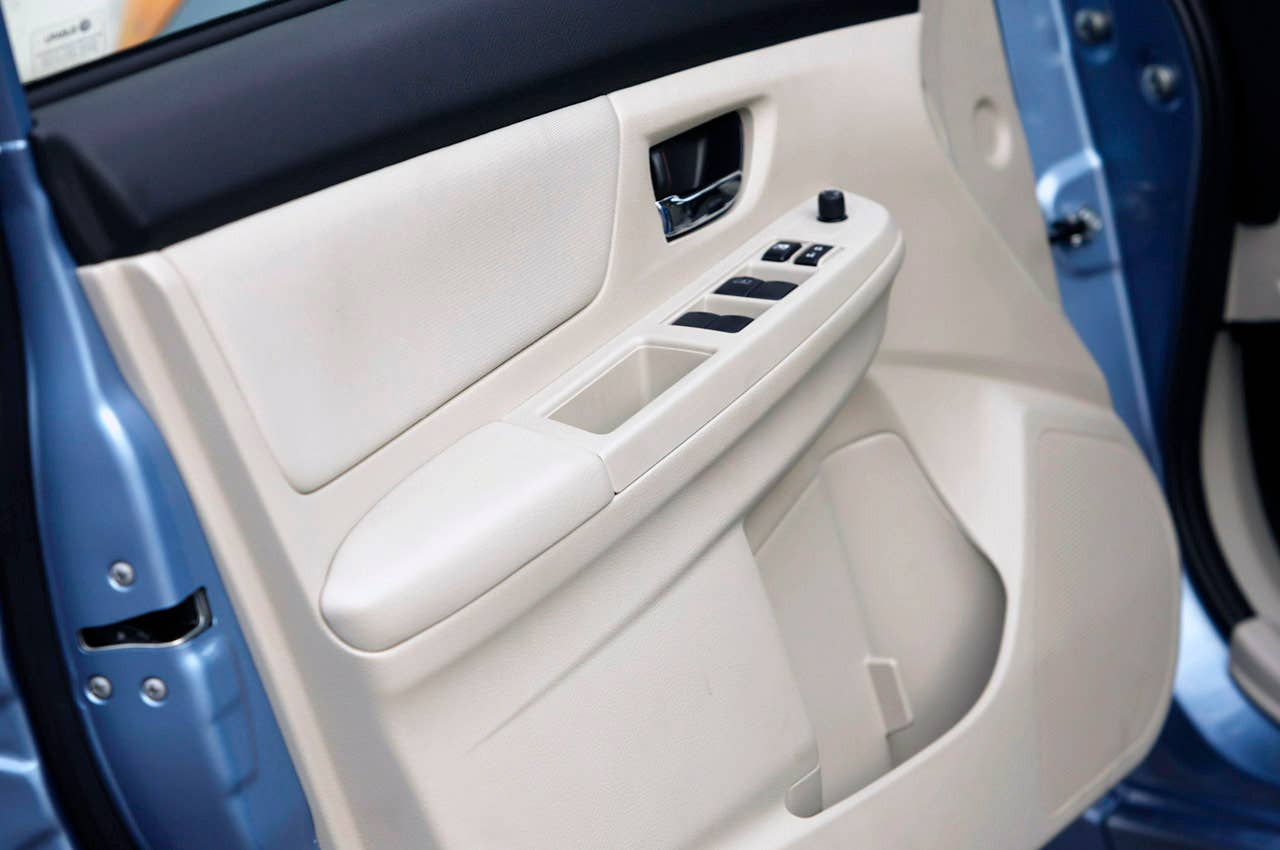 2012 Subaru Impreza door