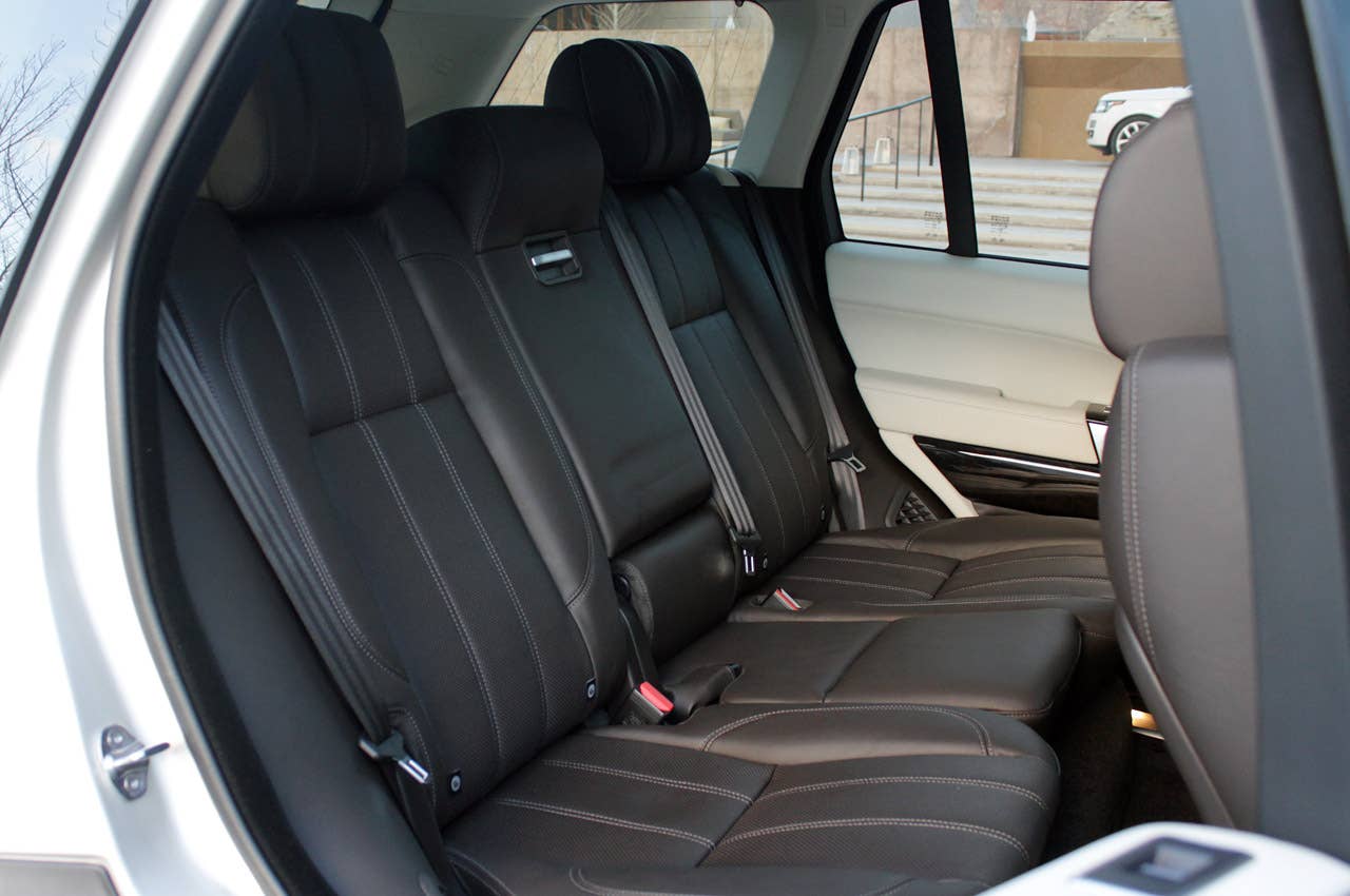 2013 Land Rover Range Rover rear seats