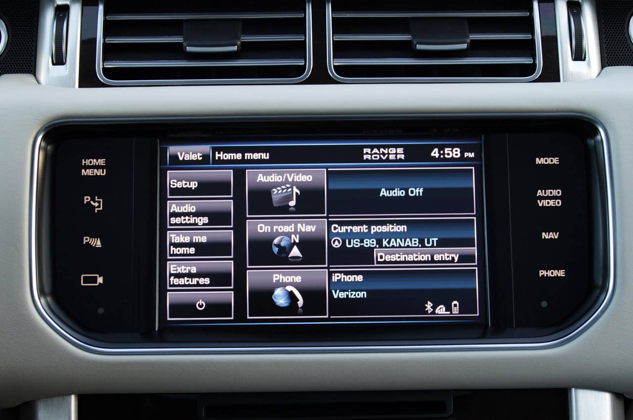 2013 Land Rover Range Rover infotainment system