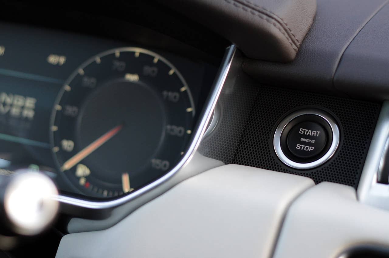 2013 Land Rover Range Rover start button