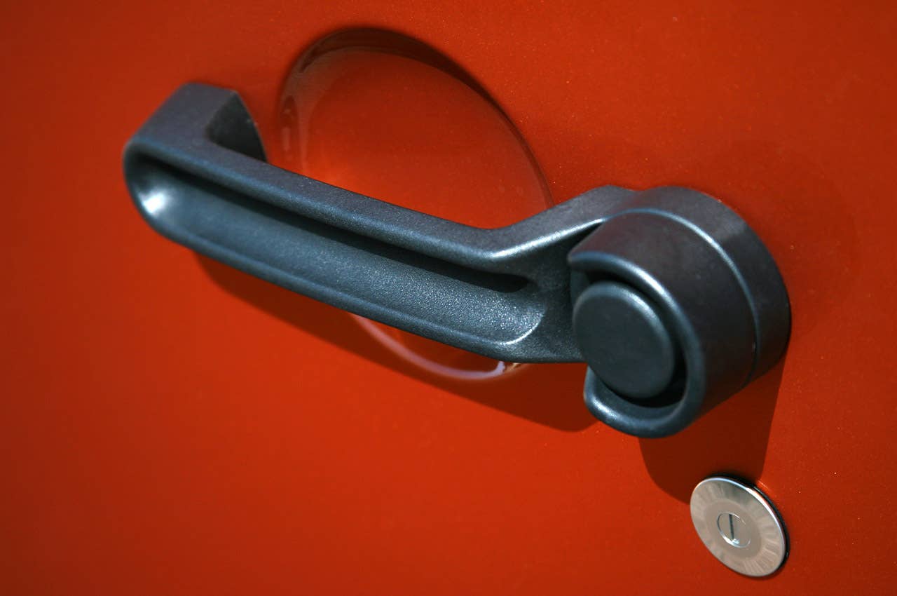 2011 Jeep Wrangler Unlimited 2.8 CRD door handle