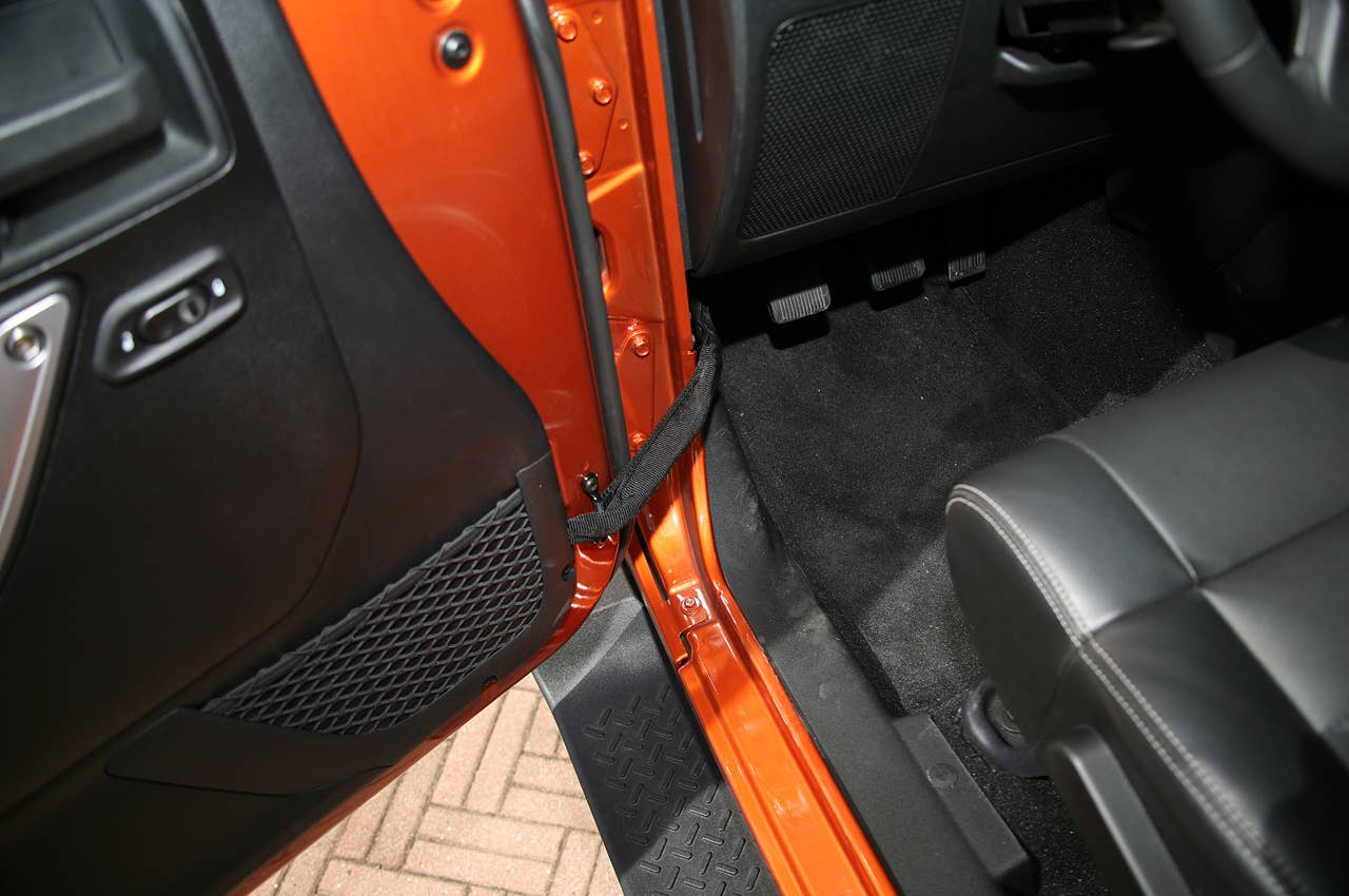 2011 Jeep Wrangler Unlimited 2.8 CRD door latch