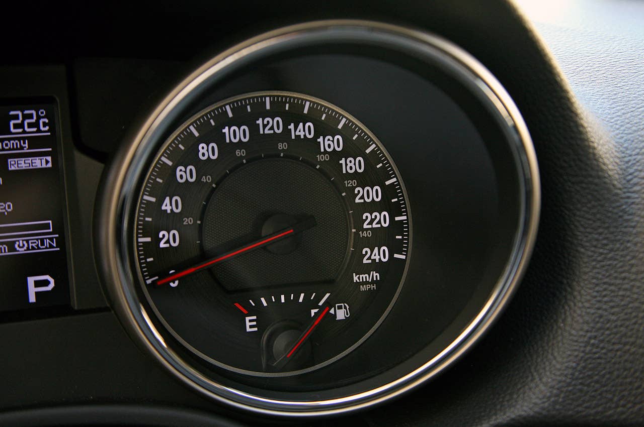 2011 Jeep Grand Cherokee 3.0 CRD speedometer