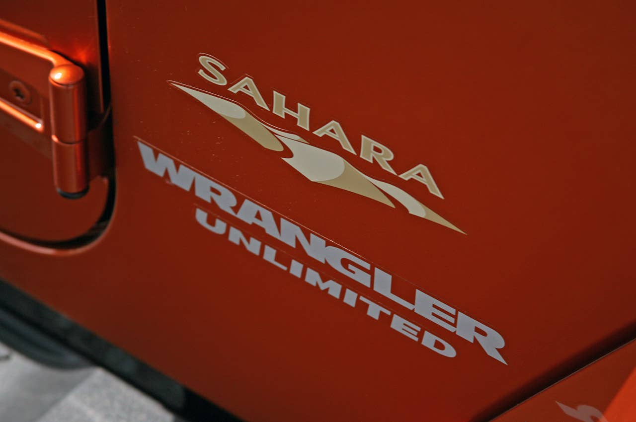 2011 Jeep Wrangler Unlimited 2.8 CRD graphics