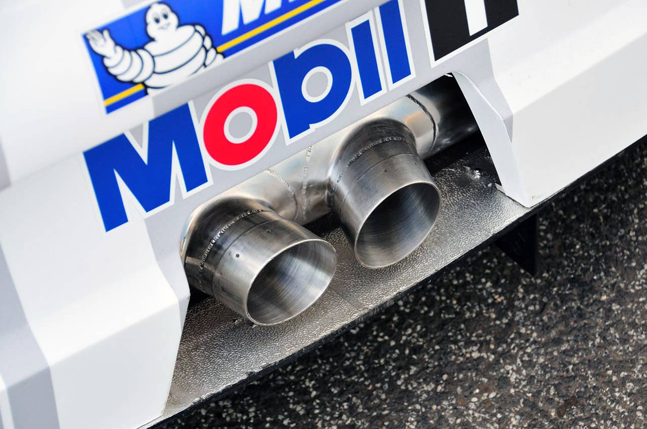 Porsche 911 GT3 R Hybrid 2.0 exhaust tips