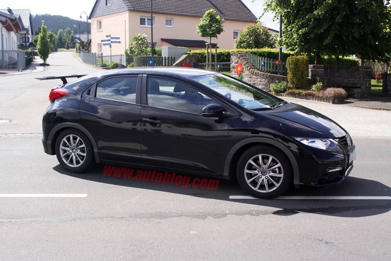 Civic Type R Spy Shots side