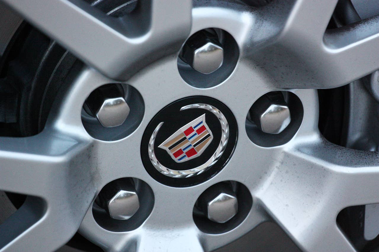 2011 Cadillac CTS-V Sport Wagon wheel detail