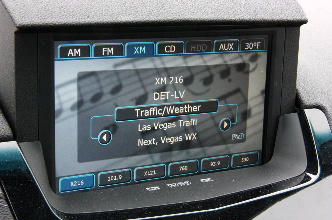 2011 Cadillac CTS-V Sport Wagon multimedia system