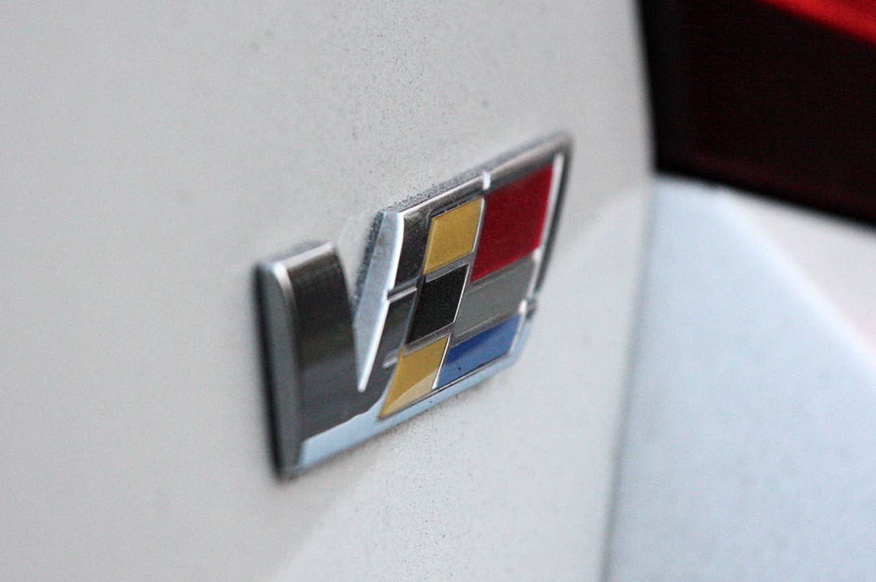 2011 Cadillac CTS-V Sport Wagon badge