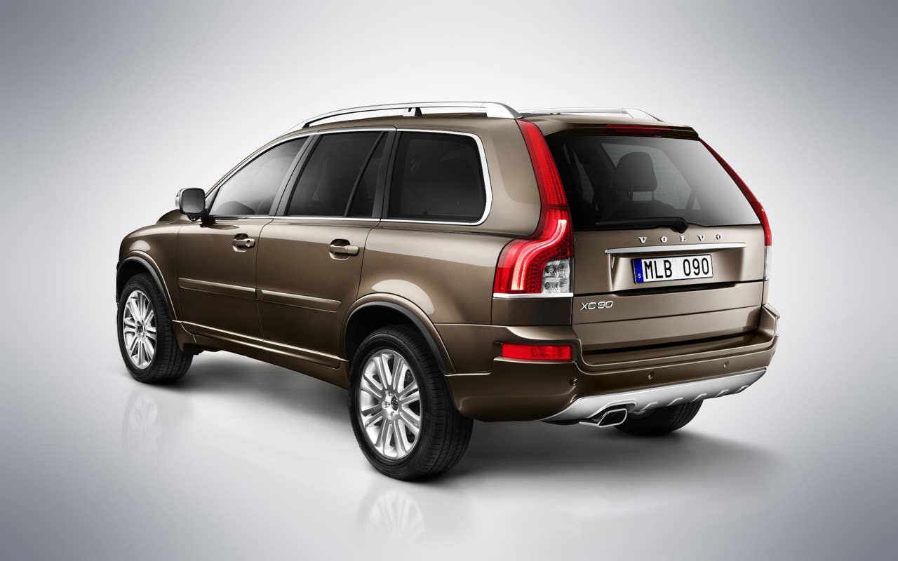 2012 Volvo XC90 rear three-quarter