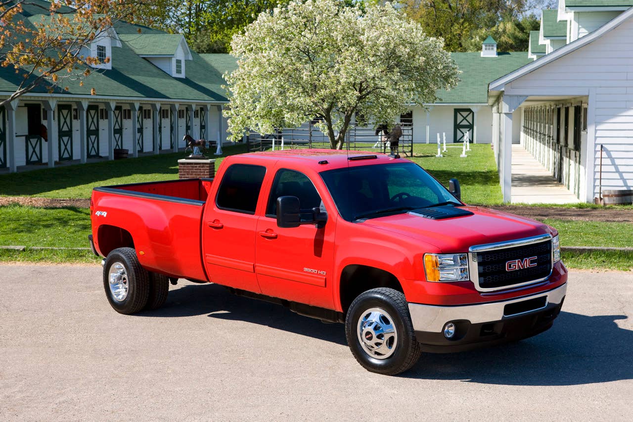 2011 GMC Sierra 3500 HD SLT. X11GM_SH035 (06/07/2010)  (United States)
