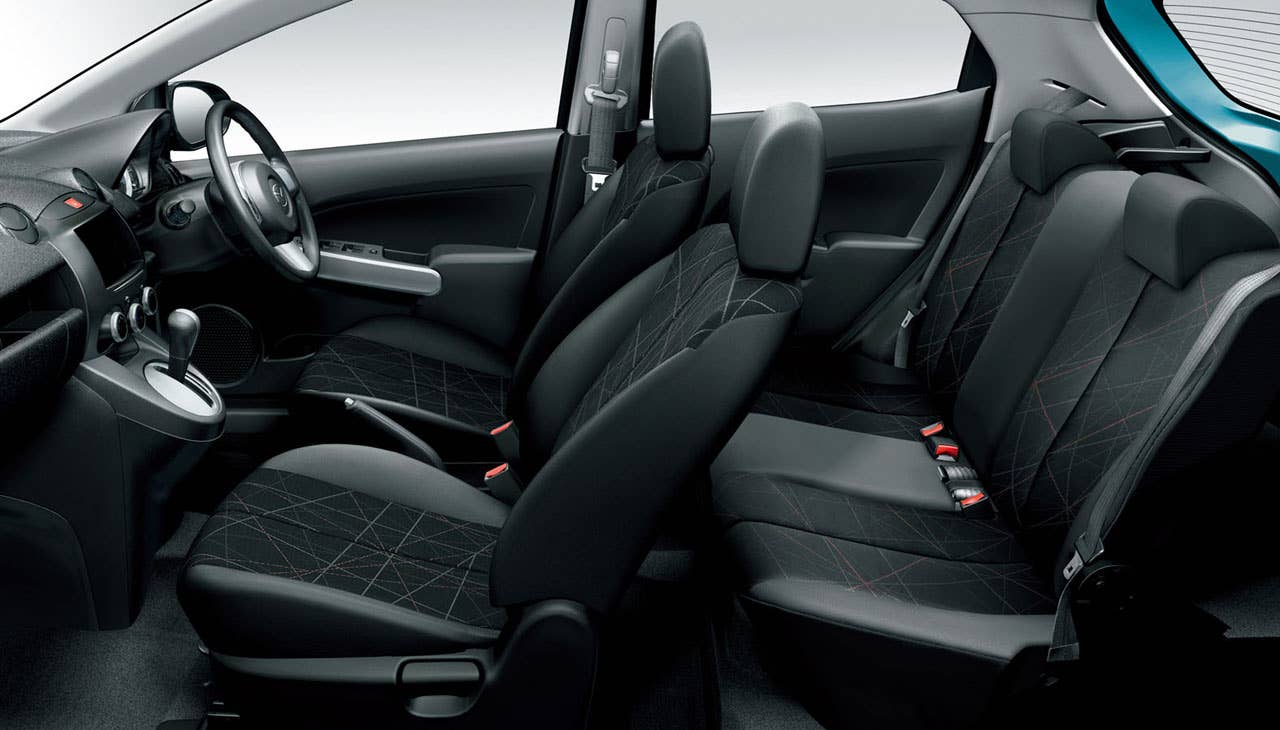 Mazda Demio interior